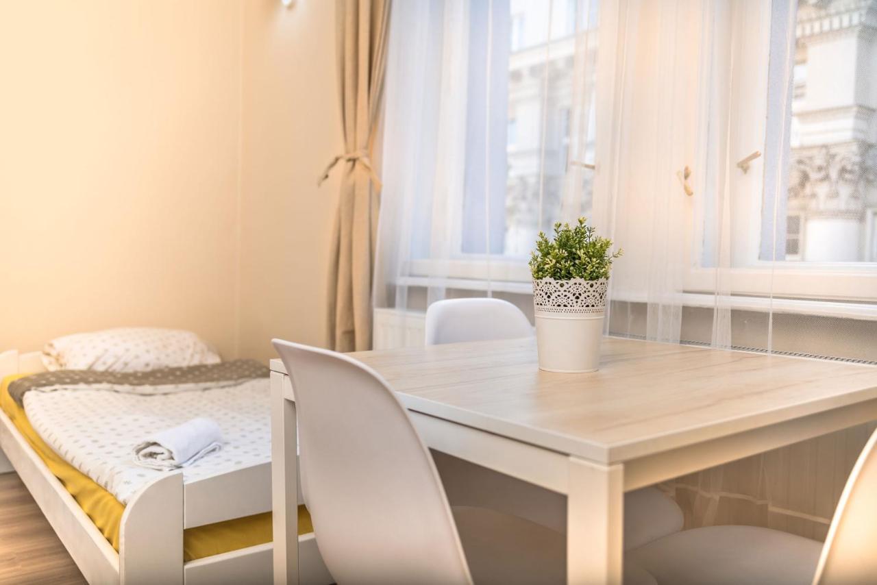 Hostel Krakowskie Klimaty المظهر الخارجي الصورة